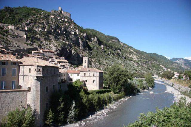 Entrevaux